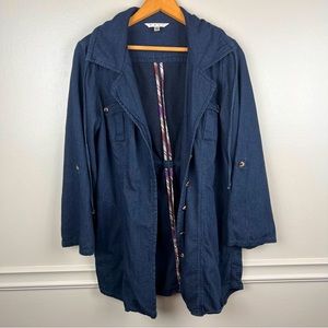 CAbi  Chambray Denim‎ Utility Shirt Jacket Shacket  Dark Wash size Medium